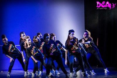  (<a class="download" href="http://biscottino.netfarm.it:8082/dearte/backstage2013/mg-4426.jpg/at_download/image">Download</a>)