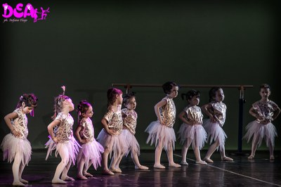  (<a class="download" href="http://biscottino.netfarm.it:8082/dearte/backstage2013/mg-4449.jpg/at_download/image">Download</a>)